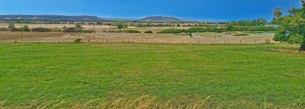 Terrain constructible de 2468m² avec vue imprenable sur le Montsec