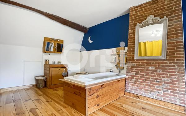 Maison à vendre    6 pièces • 210 m2 Pacy-sur-Eure