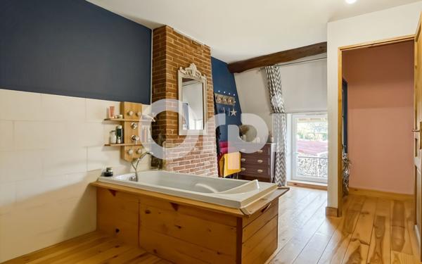 Maison à vendre    6 pièces • 210 m2 Pacy-sur-Eure