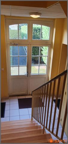 TRES BEL APPART F2 AVEC JARDIN PARKING ET PARC
