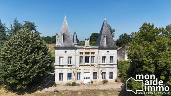 Chateau avec dépendances sur 23 hectares