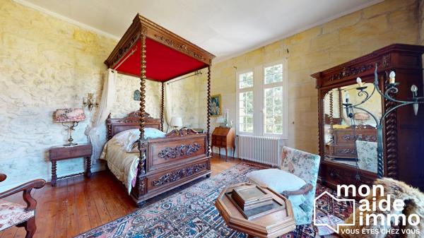 Chateau avec dépendances sur 23 hectares