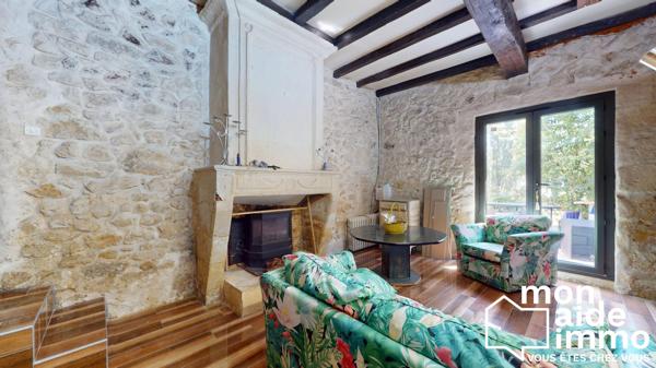 Chateau avec dépendances sur 23 hectares