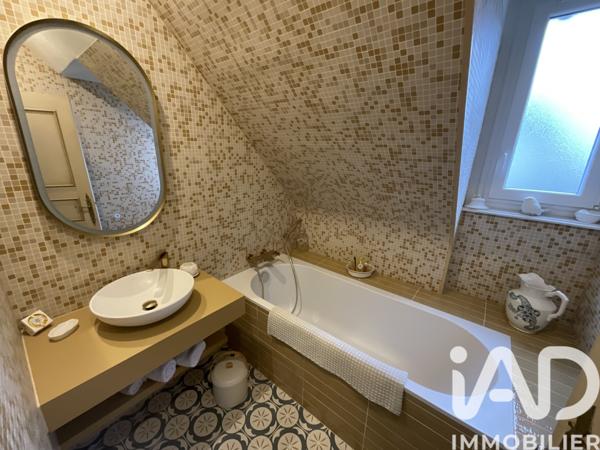 Maison à vendre 7 pièces 182 m² Trégastel