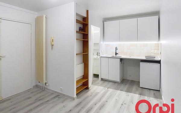 Appartement à louer    2 pièces • 15,50 m2 Massy