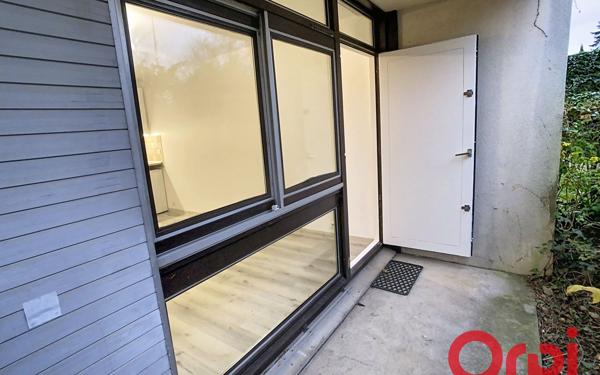 Appartement à louer    2 pièces • 15,50 m2 Massy