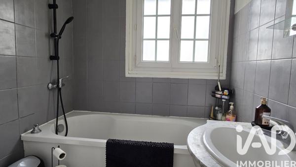 Maison à vendre 6 pièces 156 m² Saint-Marcel