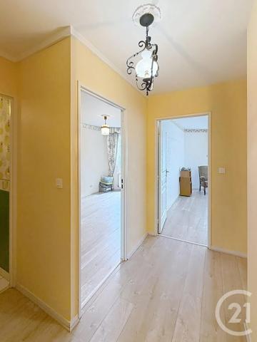 Appartement F3 à vendre  3 pièces - 87,93 m 2   CHARTRES  - 28