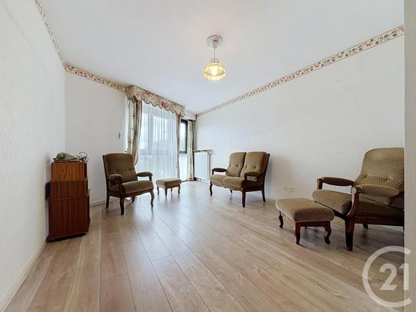 Appartement F3 à vendre  3 pièces - 87,93 m 2   CHARTRES  - 28