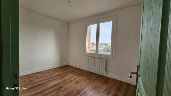 EN VENTE - COSNE /LOIRE - 2 H PARIS Maison 3 chambres