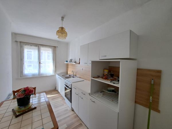 SPACIEUX DUPLEX 4 CHAMBRES SANS TRAVAUX.