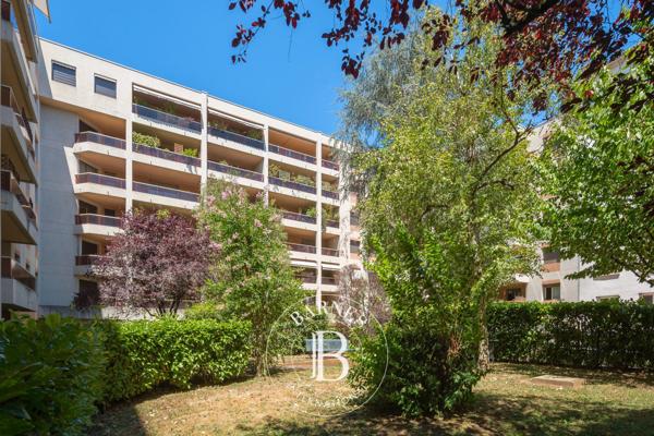 Lyon 6ème, Appartement 4 Chambres -  147 m² à vendre