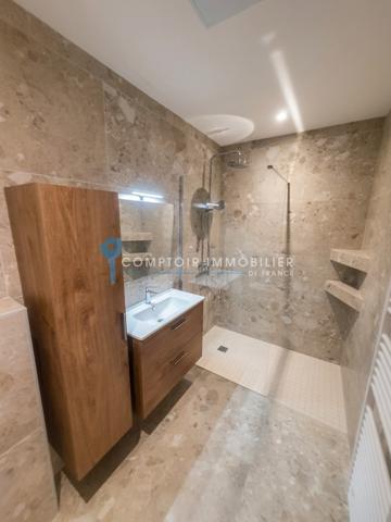 Maison
                                                                                                                                                                                                                                                                                                                        6 pièce(s)                                                                                                                                                                                                          4 chambre(s)                                                                                                                                                                                                          155  m²