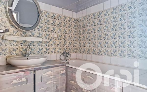 Appartement à vendre    3 pièces • 63,38 m2 Creil