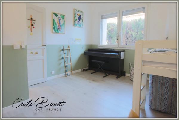 Propriete à vendre 10 pièces sur terrain de 1123m2 LE BOULOU (66)