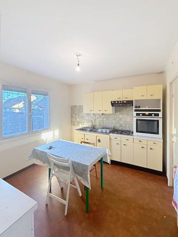 Maison à vendre aux Ponts de Cé Quartier La Guillebotte - 4 chambres avec vie de plain pied proche commodités à pieds