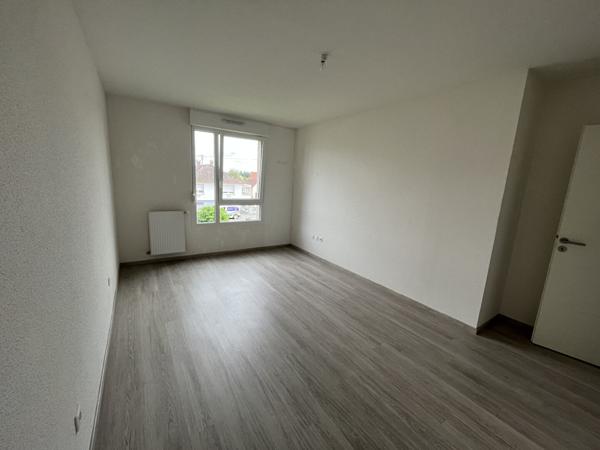 Appartement 3 pièces - 73m² - Balcon