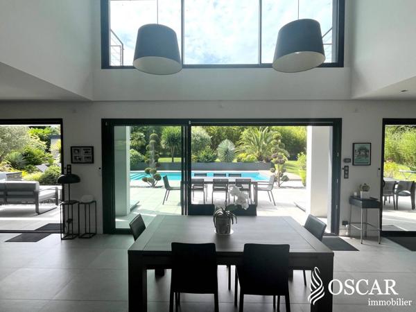 Maison à vendre - Sucé-sur-Erdre 12 pièces de 262 m²