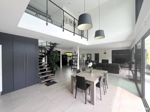 Maison à vendre - Sucé-sur-Erdre 12 pièces de 262 m²