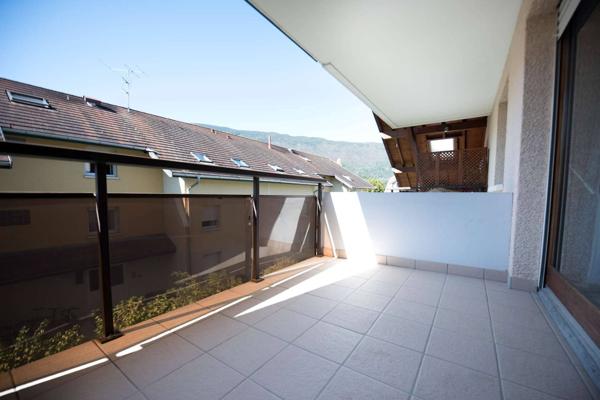 Appartement à louer - Saint-Jorioz 2 pièces de 50 m²