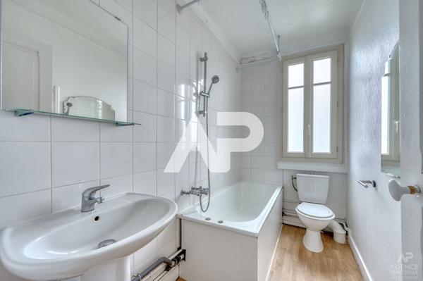 Appartement Suresnes 2 pièce(s) 38.26 m2 €250 000 ** - Référence 19252