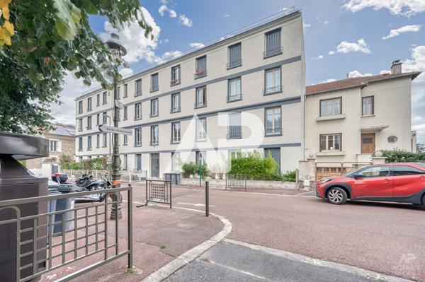 Appartement Suresnes 2 pièce(s) 38.26 m2 €250 000 ** - Référence 19252