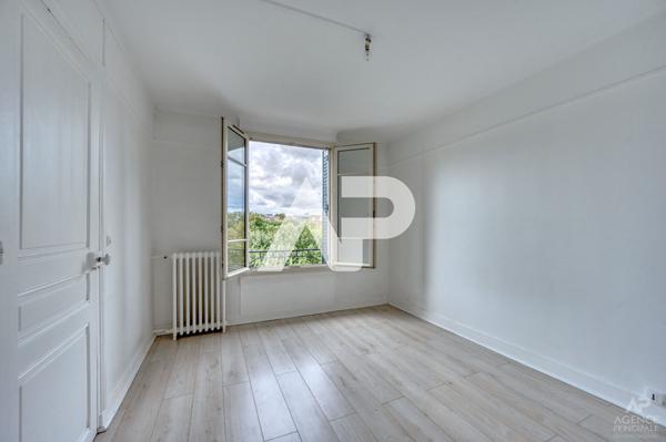 Appartement Suresnes 2 pièce(s) 38.26 m2 €250 000 ** - Référence 19252