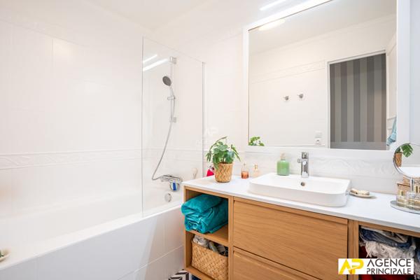 Appartement Maisons Laffitte 4 pièce(s) 82 m2 - Ascenseur - 2 chambres 480 000 € ** - Référence 12952