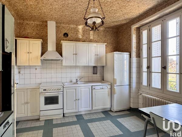 Maison à vendre 6 pièces 195 m² Seilhac