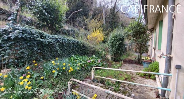 EXCLUSIVITÉ, Ardèche SAINT SAUVEUR DE MONTAGUT - GRANDE MAISON - 4 chambres - Très grands garages en RDC