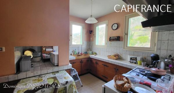 EXCLUSIVITÉ, Ardèche SAINT SAUVEUR DE MONTAGUT - GRANDE MAISON - 4 chambres - Très grands garages en RDC