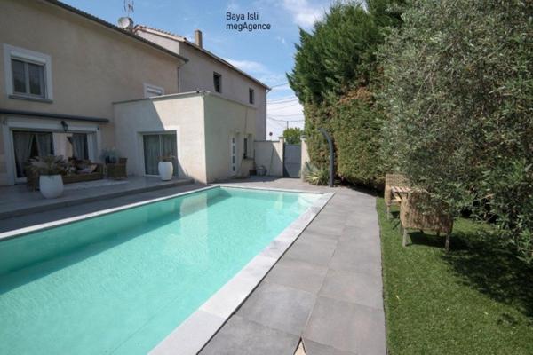 Maison à FIRMINY, 42700 - 7 pièces 159m²