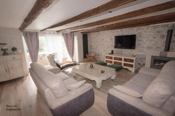 Maison à FIRMINY, 42700 - 7 pièces 159m²