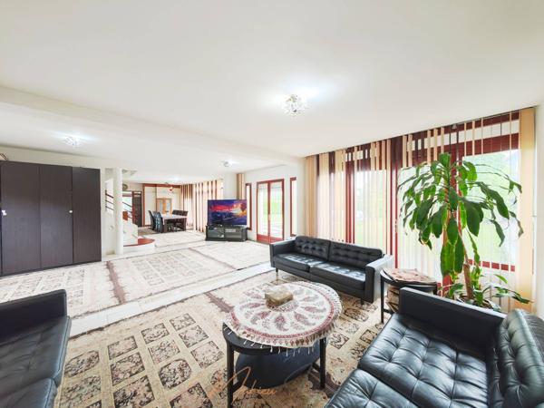 Maison 5 pièces 190m² à vendre à Prévessin-Moëns 01280