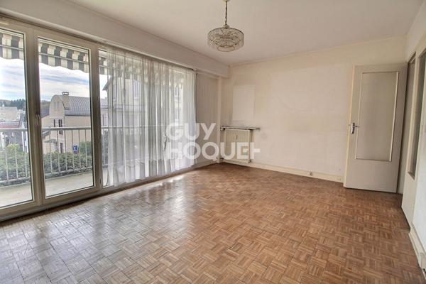 A VENDRE CHAVILLE RIVE DROITE - Appartement t2 avec terrasse , cave et parking en sous-sol