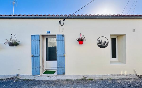 Maison à vendre    2 pièces •  Marennes