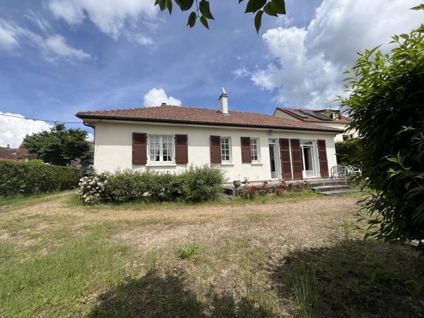 Maison à vendre |  Saint-Amand-Montrond |  4 pièces | 83 m²