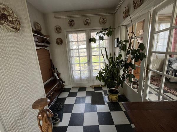 Maison à vendre |  Saint-Amand-Montrond |  4 pièces | 83 m²