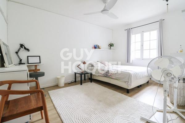 VILLA T6/7 avec piscine + Garage