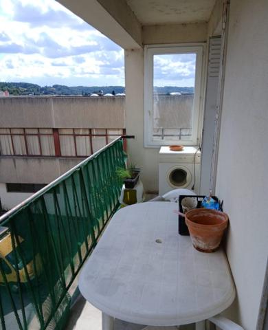 À vendre - T3/4, 3 pièces situé à Périgueux (24000)