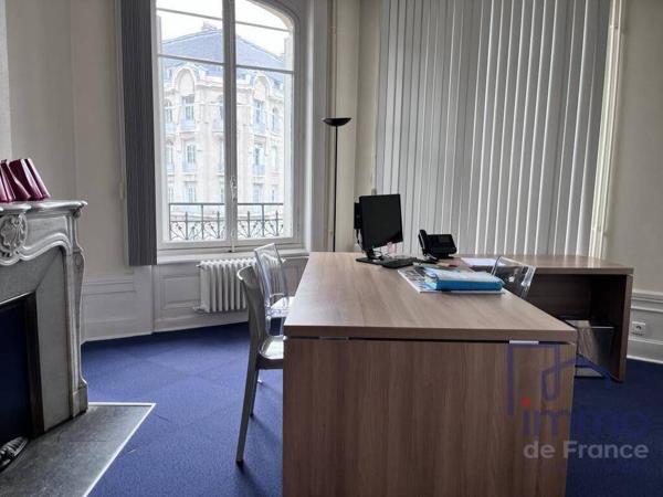 Très beau bureau en hyper centre