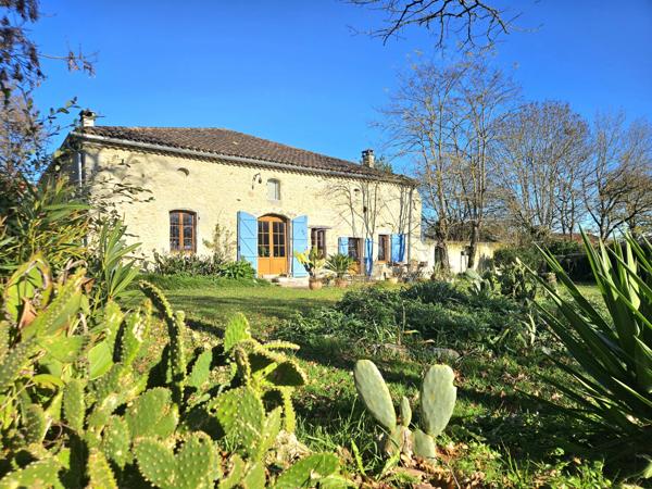 Montréal (32250) MAISON EN PIERRE T5 - 170M² A LA CAMPAGNE / PROCHE MONTREAL