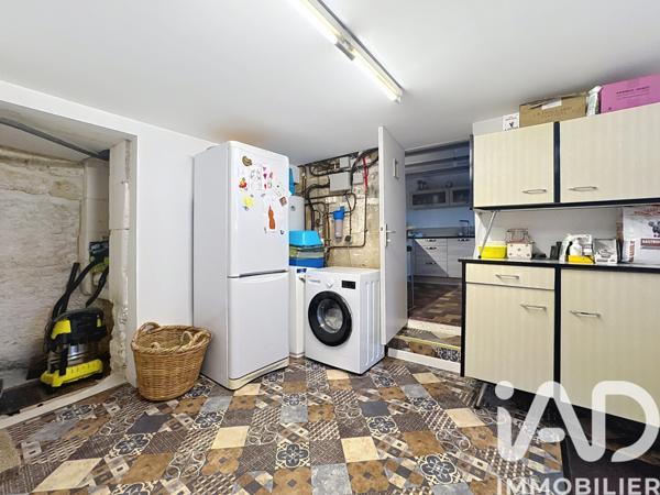 Maison à vendre 4 pièces 97 m² Mosnac-Saint-Simeux