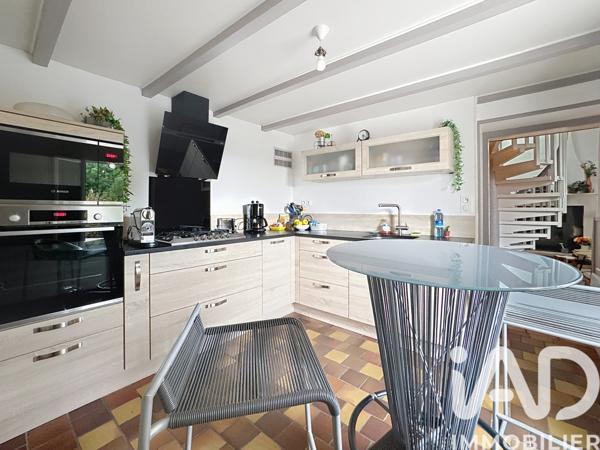 Maison à vendre 4 pièces 97 m² Mosnac-Saint-Simeux