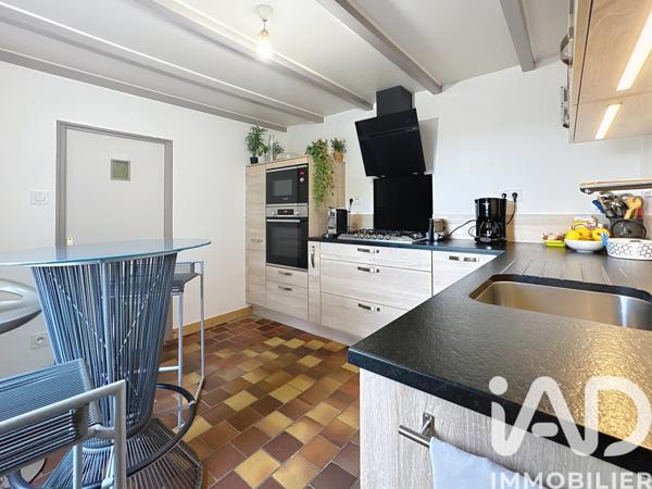 Maison à vendre 4 pièces 97 m² Mosnac-Saint-Simeux