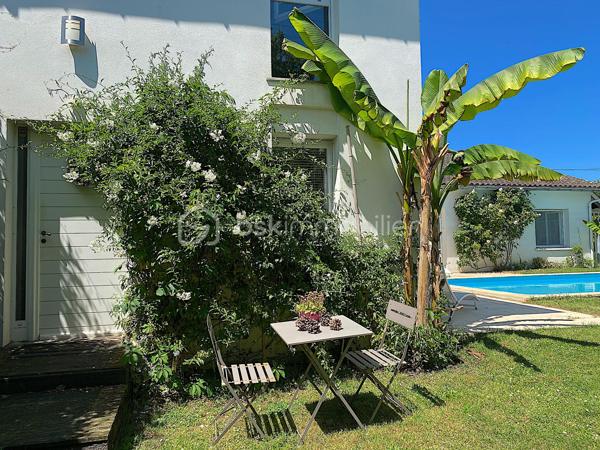 Maison contemporaine de 215 m²