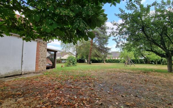 Maison à vendre    6 pièces •  Genouillac