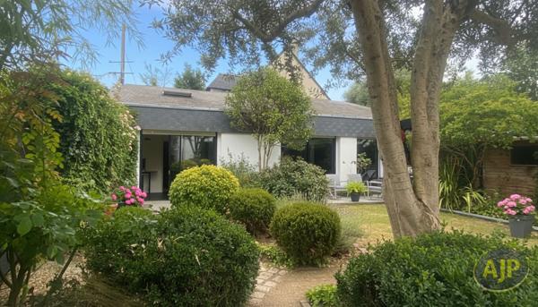 Biens de prestige à vendre Angers : maison 865 000€ - AJP Immobilier Angers