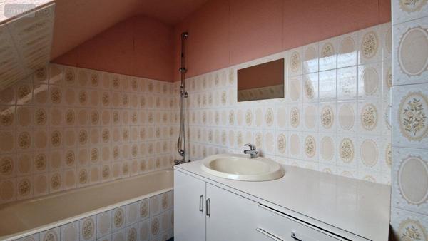 Maison à vendre à Morlaix dans le Finistère (29600), ref : 29083-1636