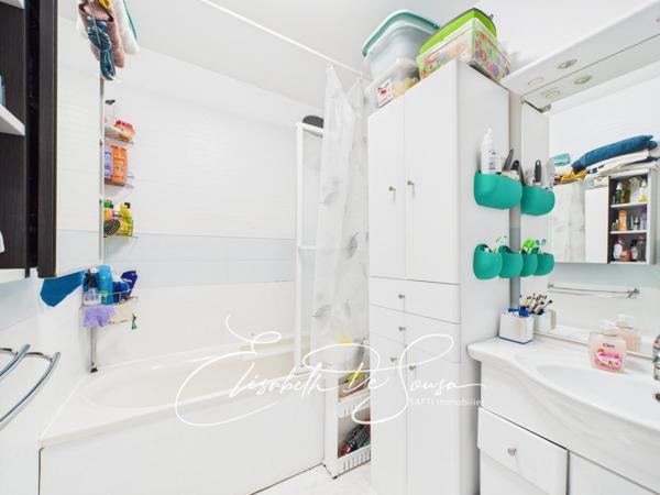 Superbe appartement dans résidence verdoyante